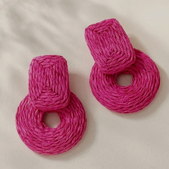 Chunky Dark Pink Rattan Earrings Wicker Door Knocker Bold Statement Raffia New - Picture 2 of 8